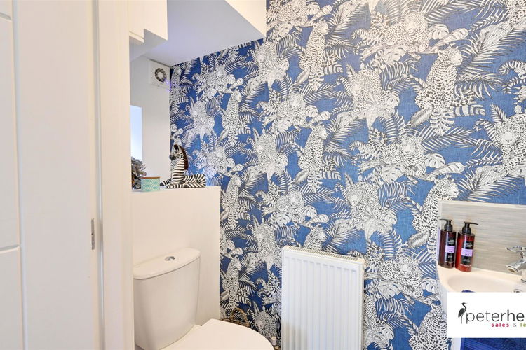 Cloakroom/WC - Picture 9 of 25
