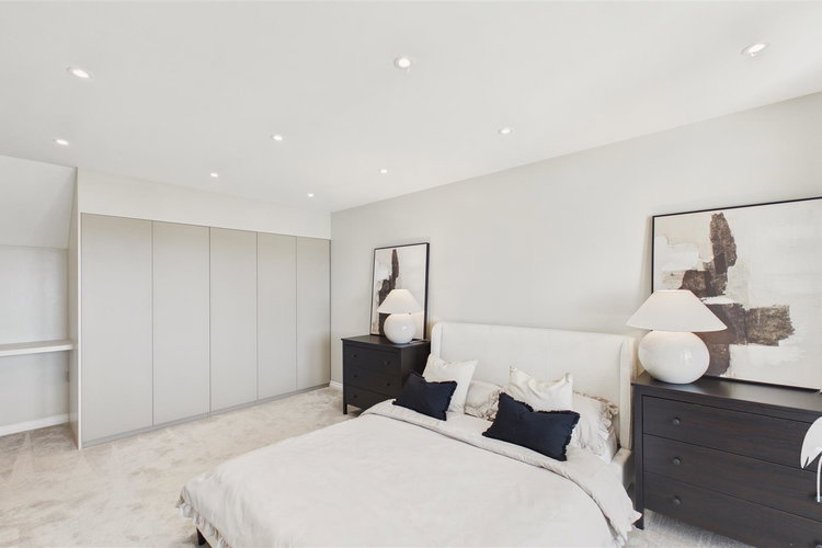 Bedroom 1 - Picture 26 of 34