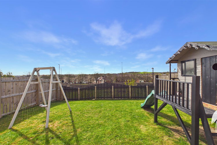 Outside - Picture 33 of 34