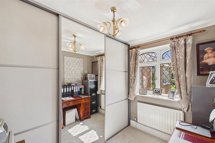 Bedroom 3 - Picture 26 of 37