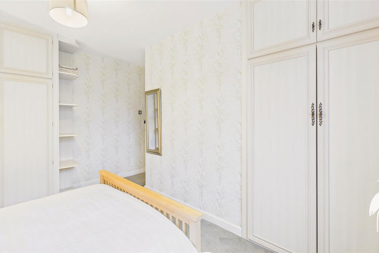 Bedroom 1 - Picture 19 of 31