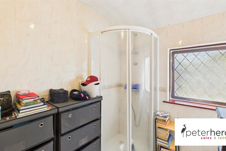 En-Suite Shower Room - Picture 18 of 25