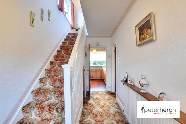 Entrance Hall - Picture 9 of 20