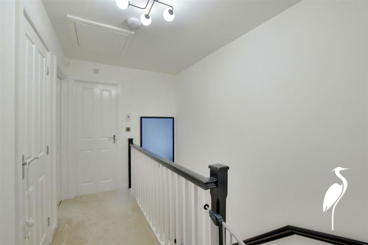 First Floor Landing - Picture 19 of 25