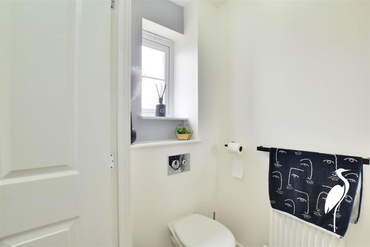 Ground Floor WC - Picture 8 of 25
