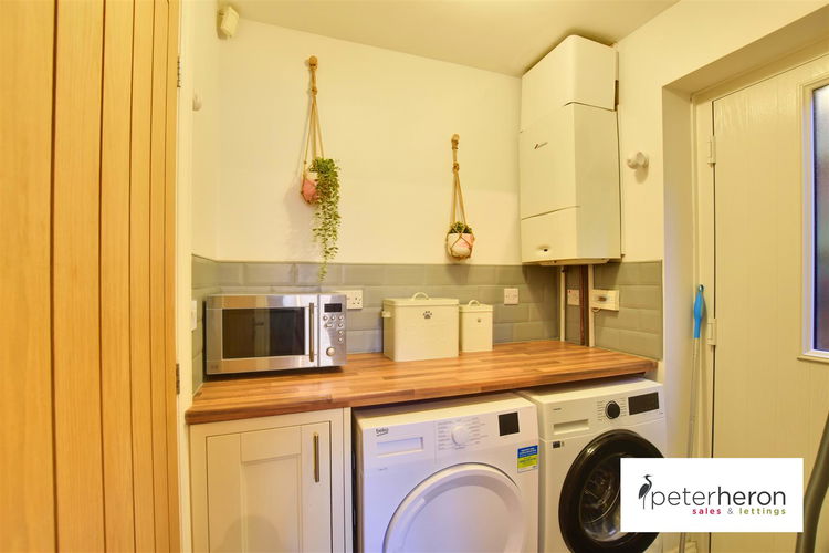 Utility - Picture 9 of 24