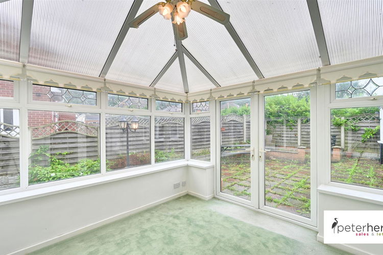 Conservatory - Picture 10 of 39