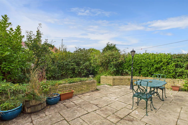 Outside - Picture 19 of 21