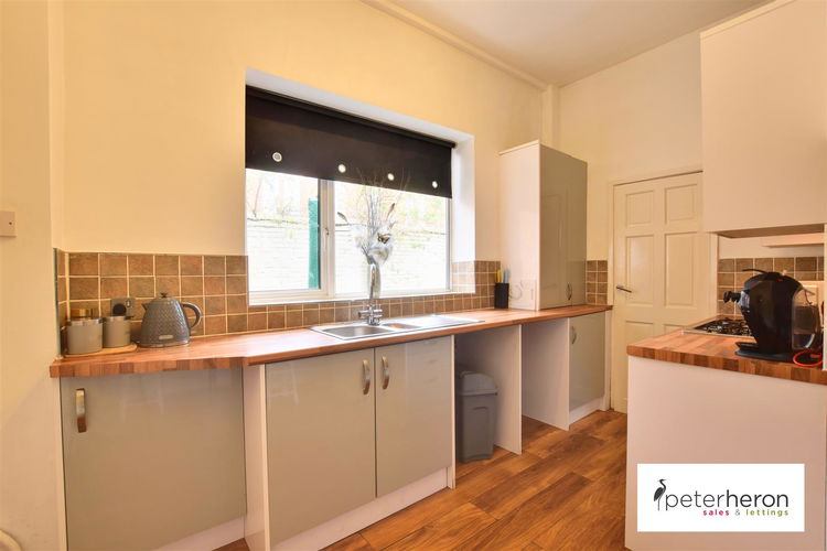 Breakfasting Kitchen - Picture 7 of 17