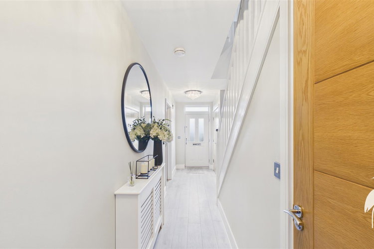 Reception Hall - Picture 11 of 39