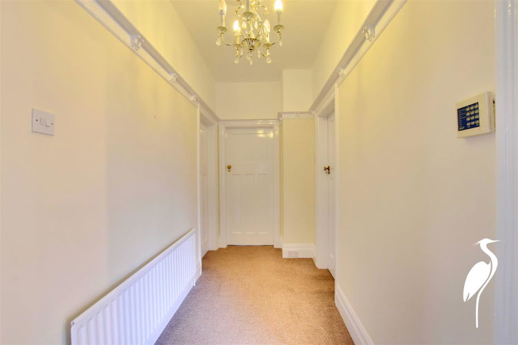 Entrance Hall - Picture 9 of 19