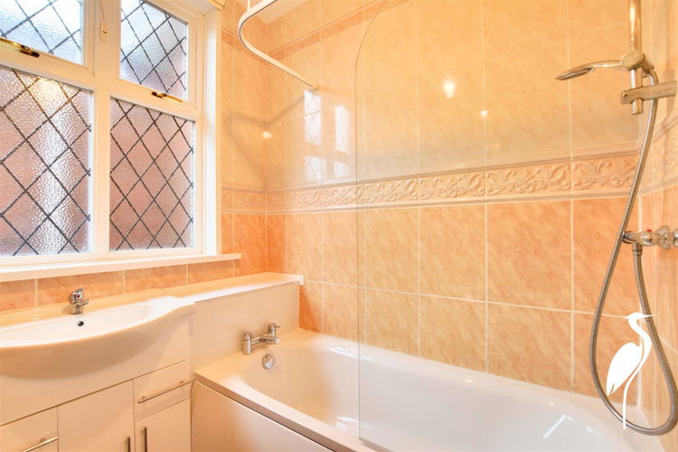 Bathroom - Picture 14 of 19