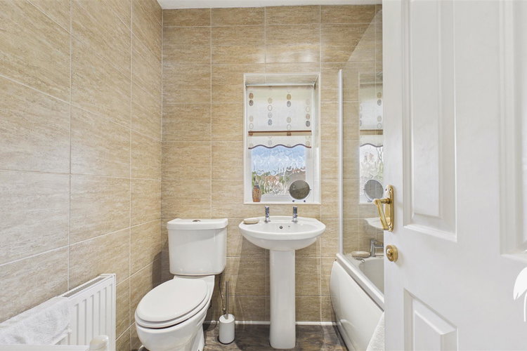Bathroom - Picture 12 of 16