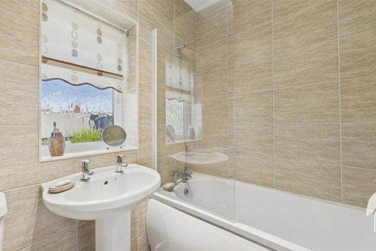 Bathroom - Picture 13 of 16