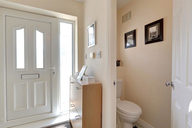 Cloakroom/WC - Picture 12 of 22
