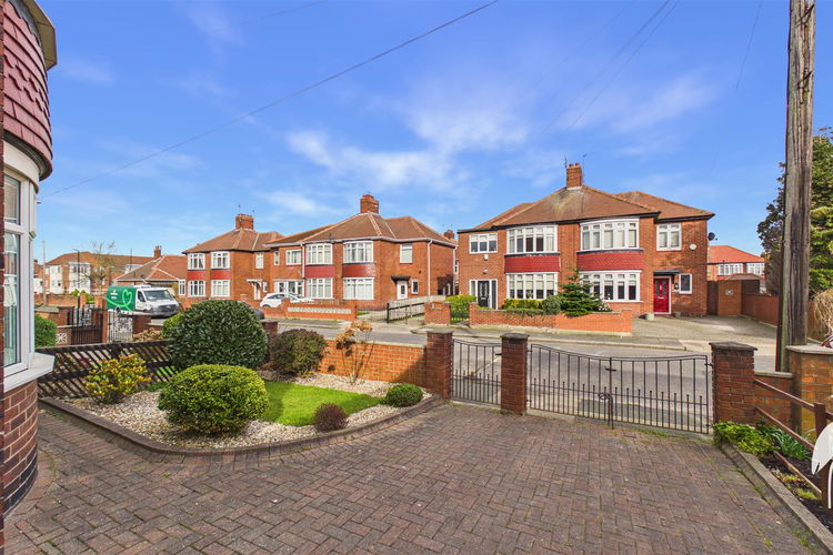 Outside - Picture 20 of 20