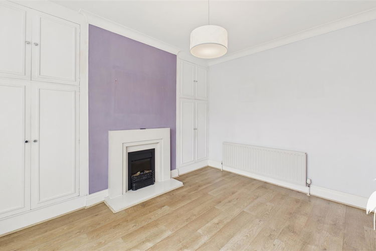 Dining Room - Picture 5 of 20