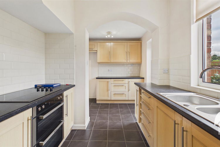 Kitchen - Picture 8 of 20