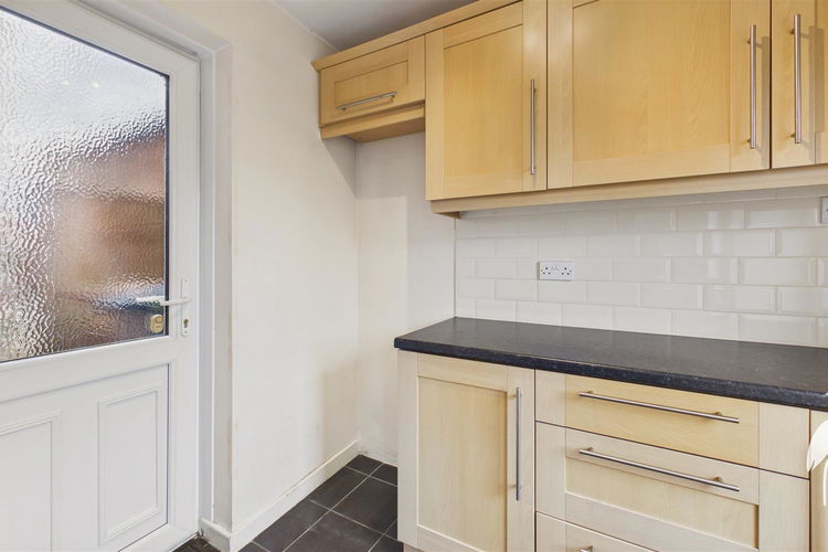 Kitchen - Picture 9 of 20