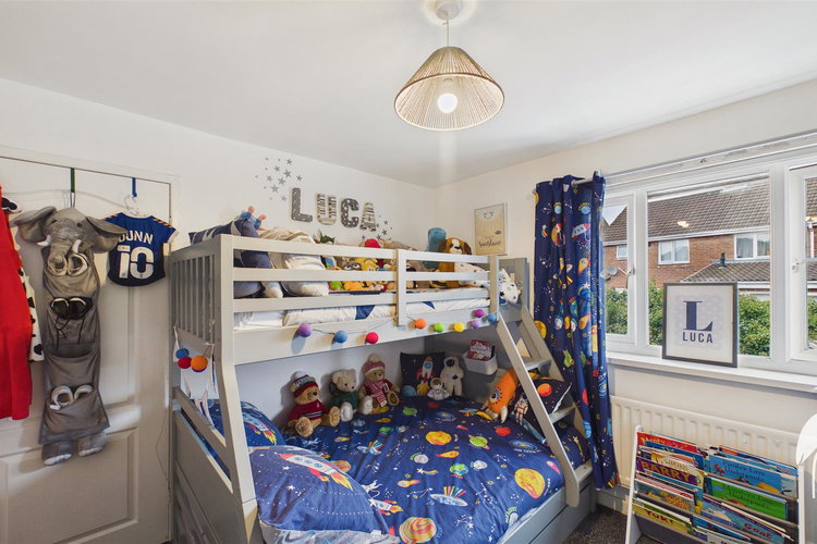 Bedroom 2 - Picture 14 of 19