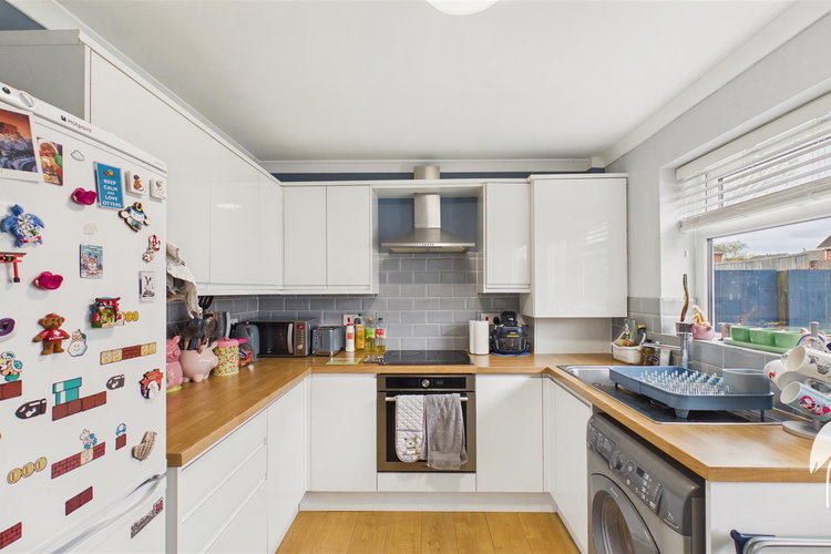 Breakfasting Kitchen - Picture 5 of 17