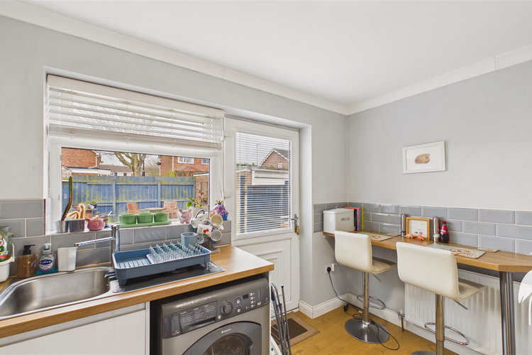 Breakfasting Kitchen - Picture 8 of 17