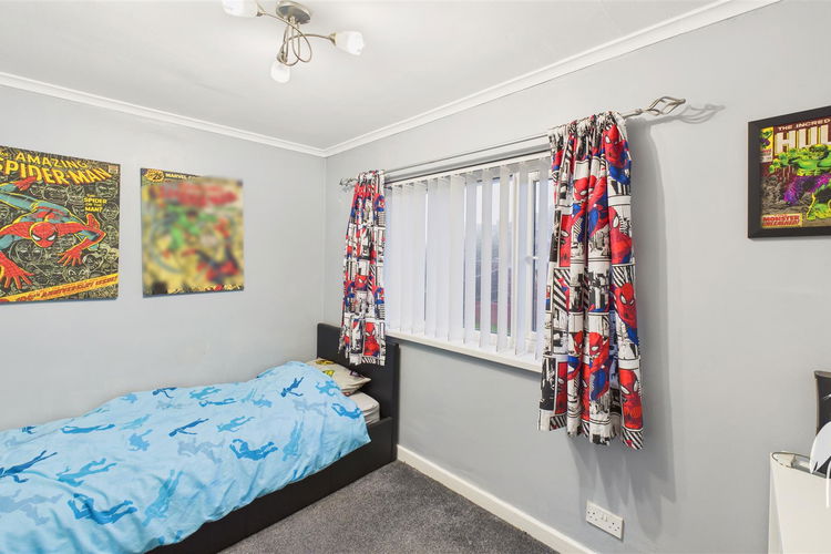 Bedroom 2 - Picture 11 of 21