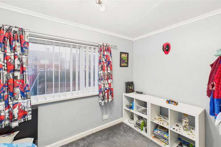 Bedroom 2 - Picture 10 of 21