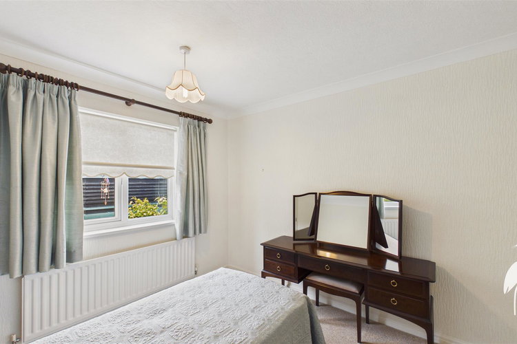 Bedroom 1 - Picture 11 of 16