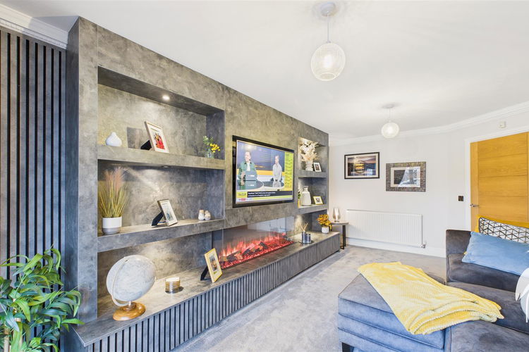 Living Room - Picture 3 of 46