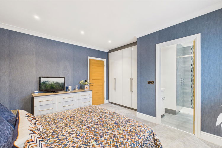 Bedroom 2 - Picture 27 of 46