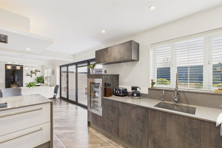 Kitchen Area - Picture 8 of 46