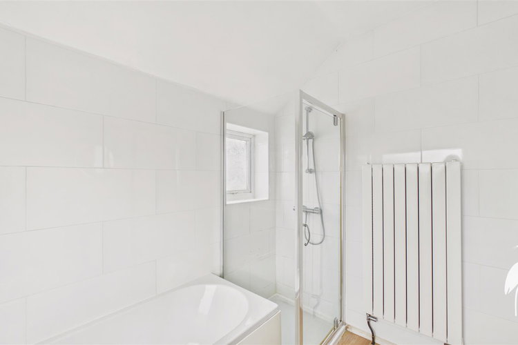 Bathroom - Picture 22 of 30