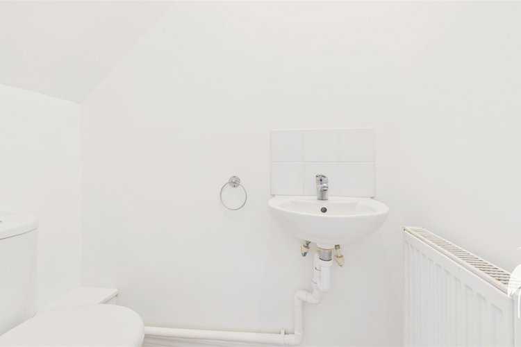 Cloakroom/WC - Picture 5 of 15