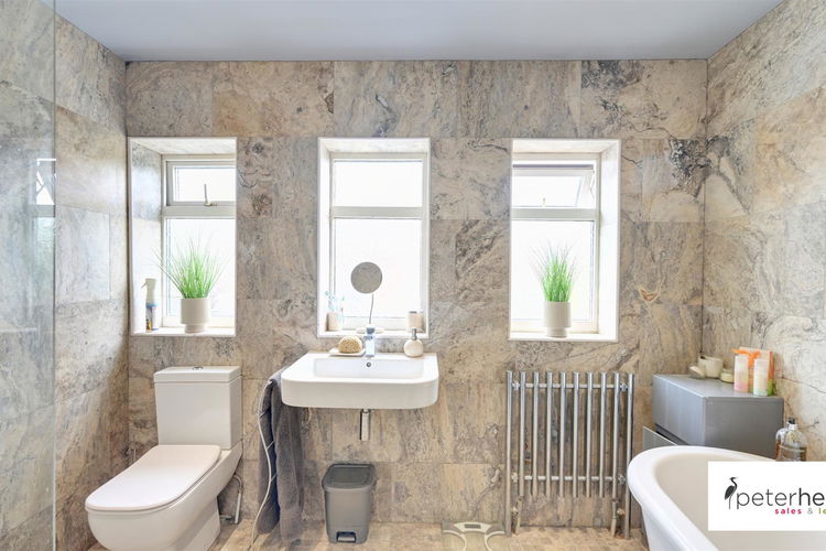 Wet Room - Picture 19 of 24