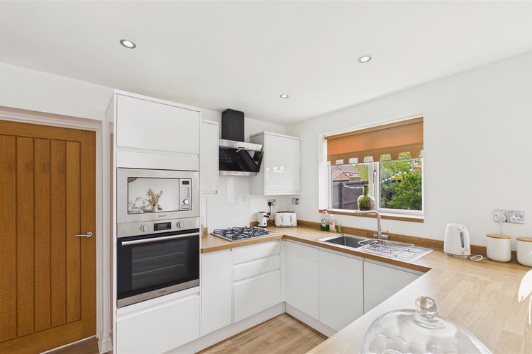 Open Plan Kitchen & Dining Area - Picture 8 of 30