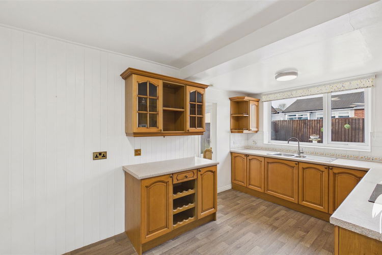 Kitchen/Diner - Picture 3 of 16