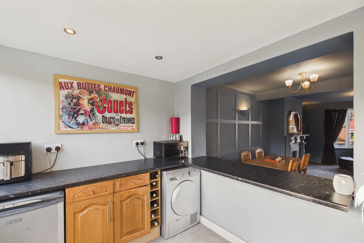 Sun Room - Picture 13 of 26