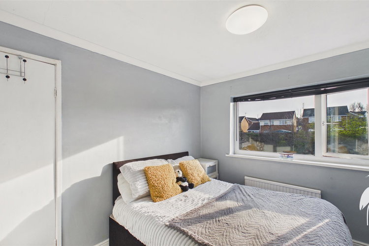 Bedroom 2 - Picture 18 of 26