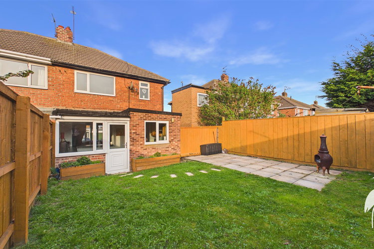 Outside - Picture 26 of 26