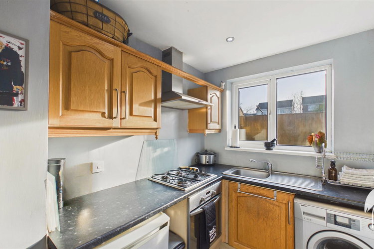 Kitchen - Picture 8 of 26