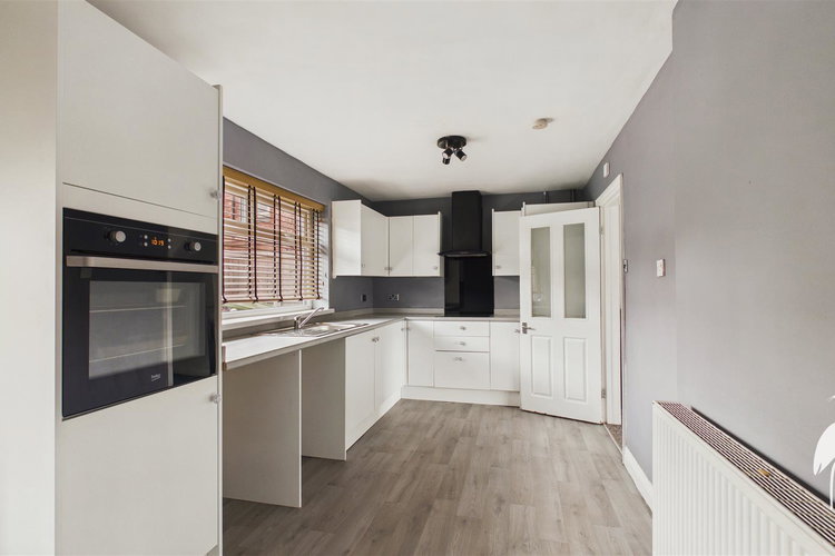 Kitchen/Diner - Picture 3 of 13