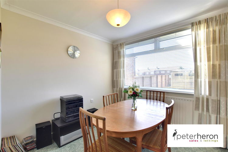 Dining Room - Picture 6 of 17