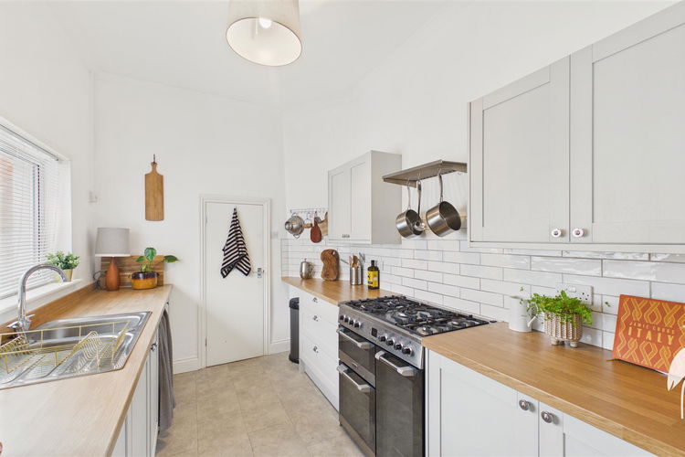 Kitchen - Picture 12 of 21