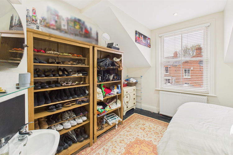 Bedroom 2 - Picture 21 of 35