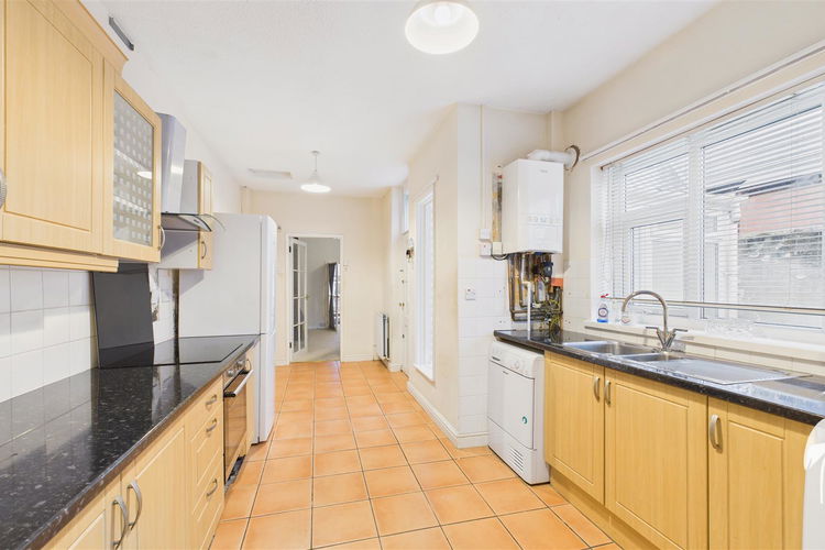 Breakfasting Kitchen - Picture 8 of 16