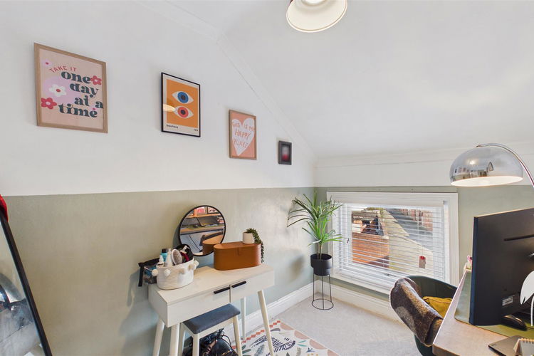 Bedroom 3 - Picture 19 of 28