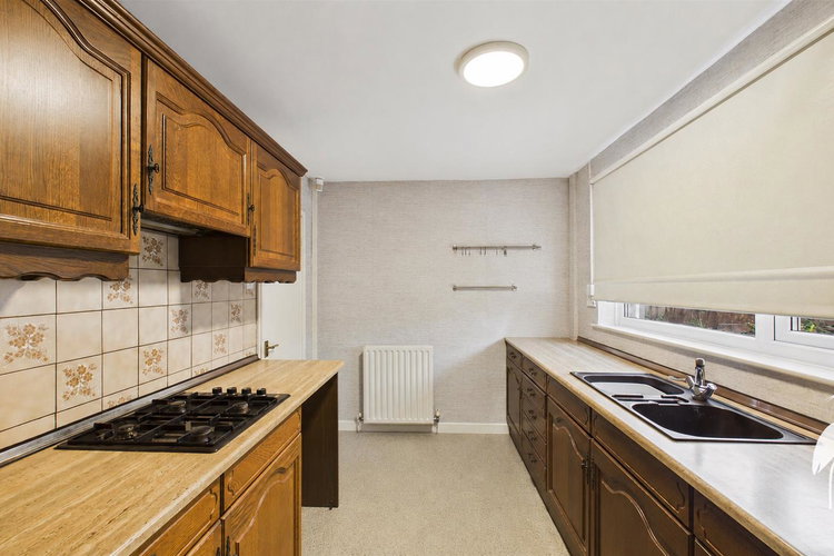 Kitchen - Picture 6 of 27