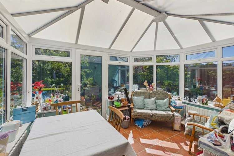 Conservatory - Picture 8 of 20