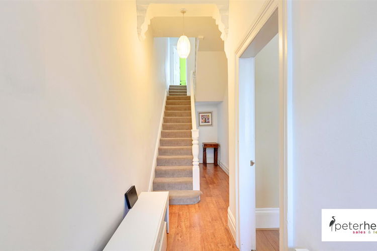 Reception Hall - Picture 2 of 21